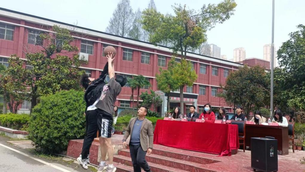 青春“篮”不住，热血不止步 —WilliamHill中文官方网站第十八届“希望杯”篮球赛闭幕