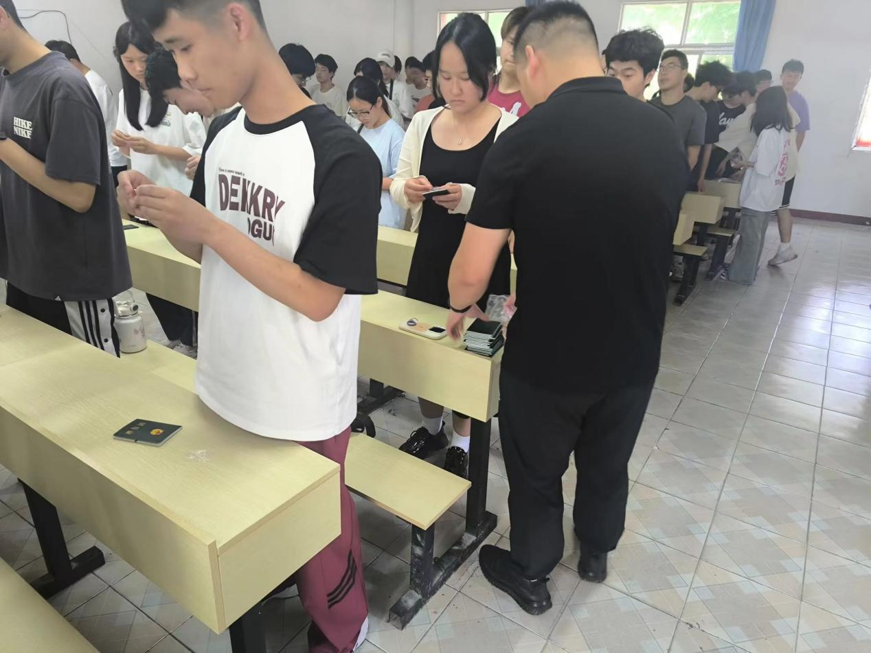 青春心向党，奋斗新征程 ——WilliamHill中文官方网站第五期团课结业典礼暨入团仪式