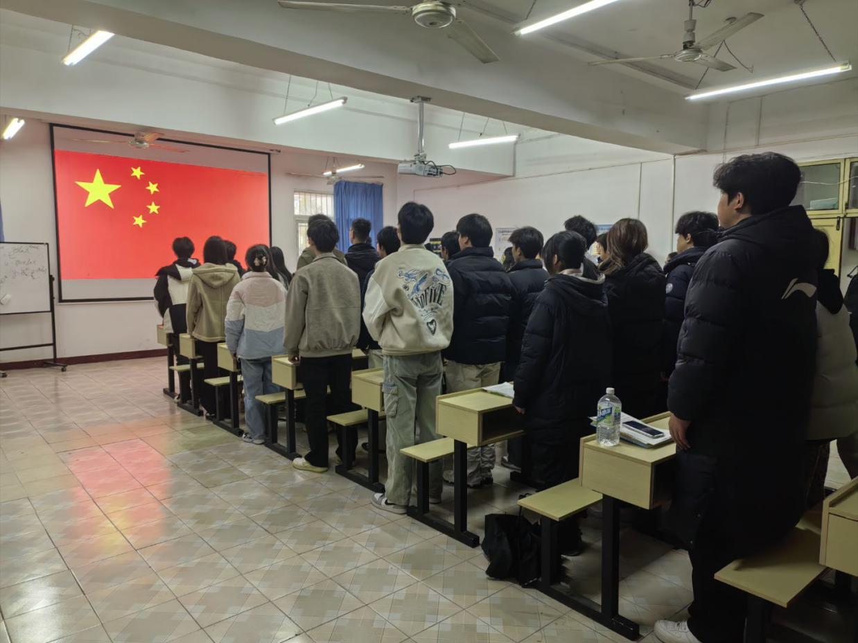 青春向团,奋斗强国 ——WilliamHill中文官方网站第八期新发展团员入团仪式 青春向团,奋斗强国 ——WilliamHill中文官方网站第八期新发展团员入团仪式