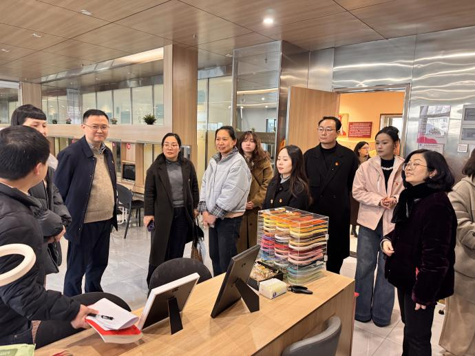 党建互鉴促提升 协同育人启新程——WilliamHill中文官方网站赴武汉市第一商业学校开展党建交流活动 党建互鉴促提升 协同育人启新程——WilliamHill中文官方网站赴武汉市第一商业学校开展党建交流活动