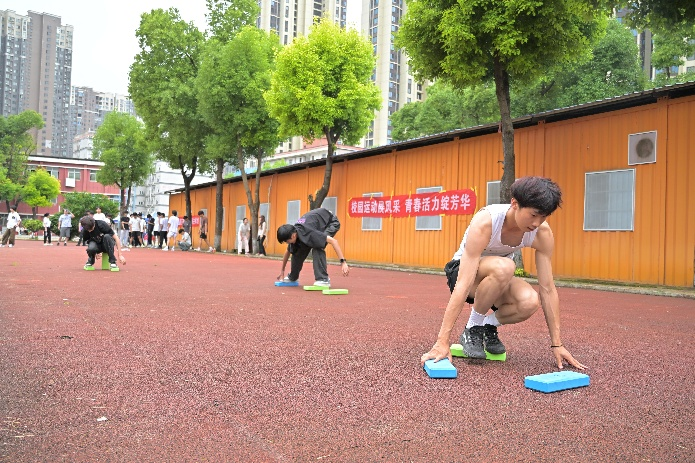 活力校园 趣享运动|WilliamHill中文官方网站2026年趣味运动会暨教职工趣味运动会圆满落幕 活力校园 趣享运动|WilliamHill中文官方网站2026年趣味运动会暨教职工趣味运动会圆满落幕