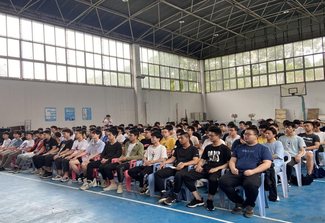 WilliamHill中文官方网站2020-2021第二学期 党史学习专题教育讲座(第二讲) WilliamHill中文官方网站2020-2021第二学期 党史学习专题教育讲座(第二讲)