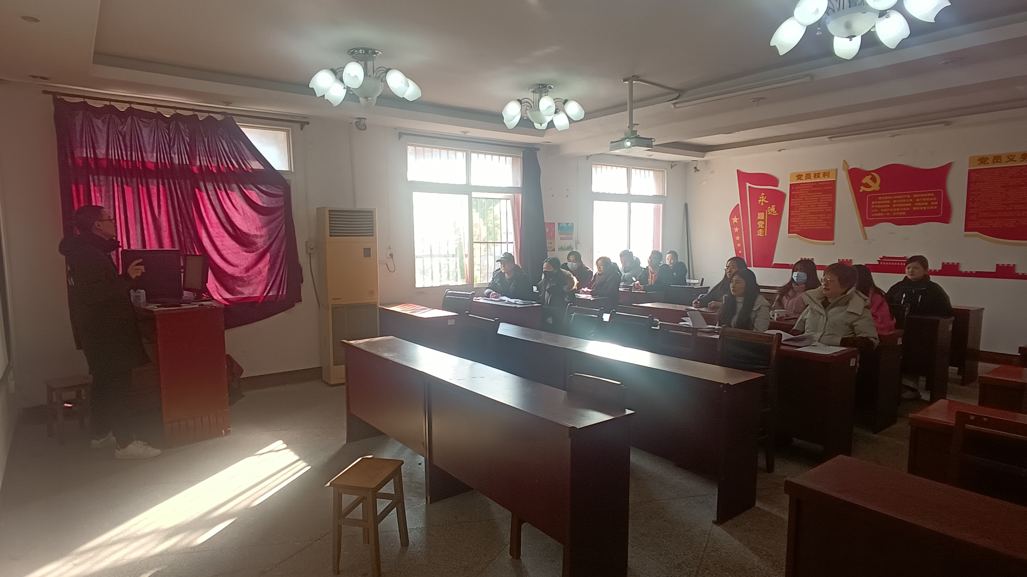 我校学生工作处开展心理健康教育讲座 我校学生工作处开展心理健康教育讲座